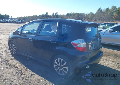 2013 Honda Fit Sport z USA, uszkodzony, nr VIN JHMGE8H53DC004626